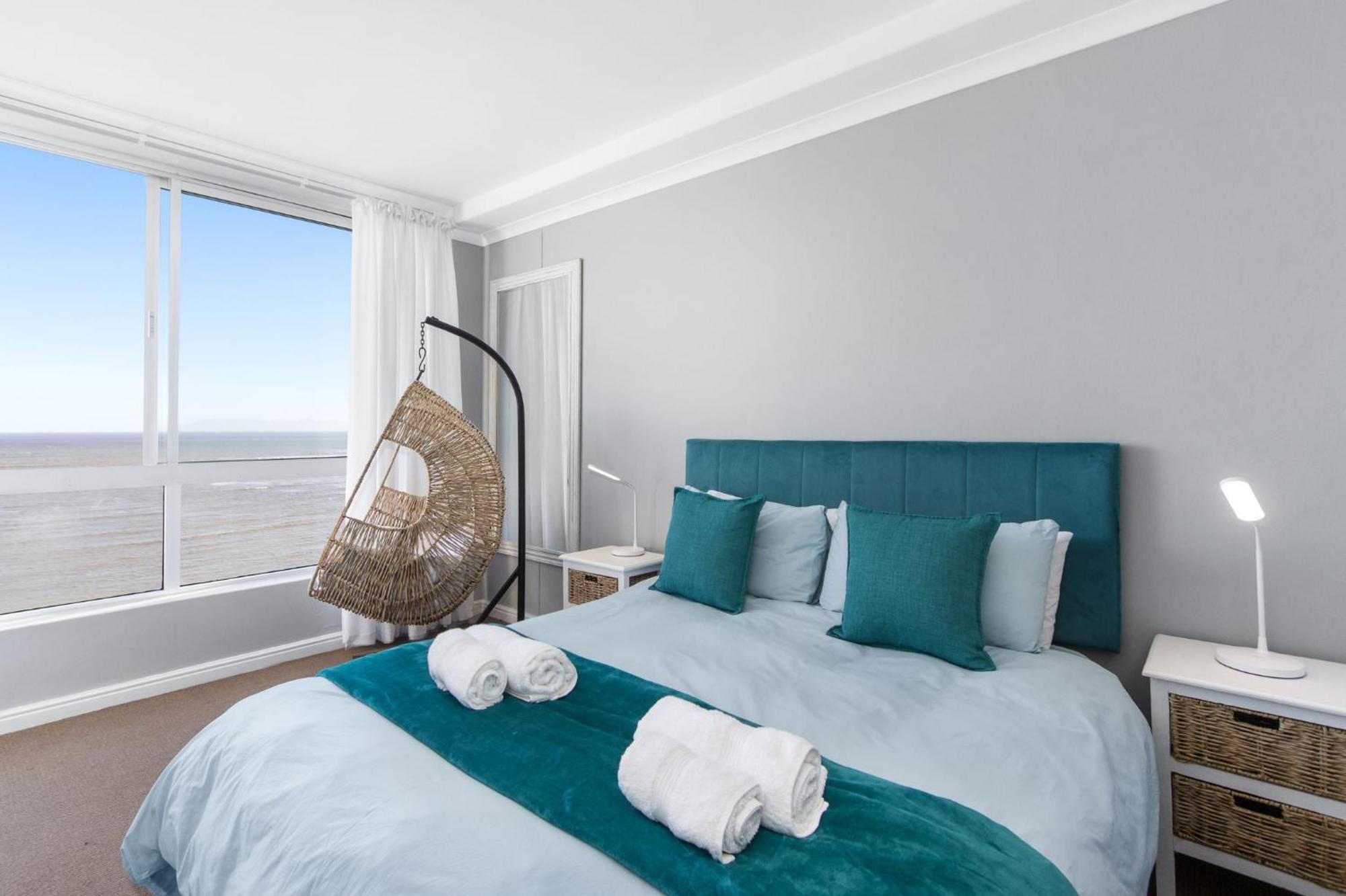 Odeon Towers 1102 By Host Agents * Le Cap